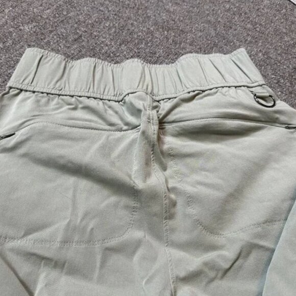 Alder Apparel Open Air Pant in Sage Green Size Women's Small - Picture 5 of 6